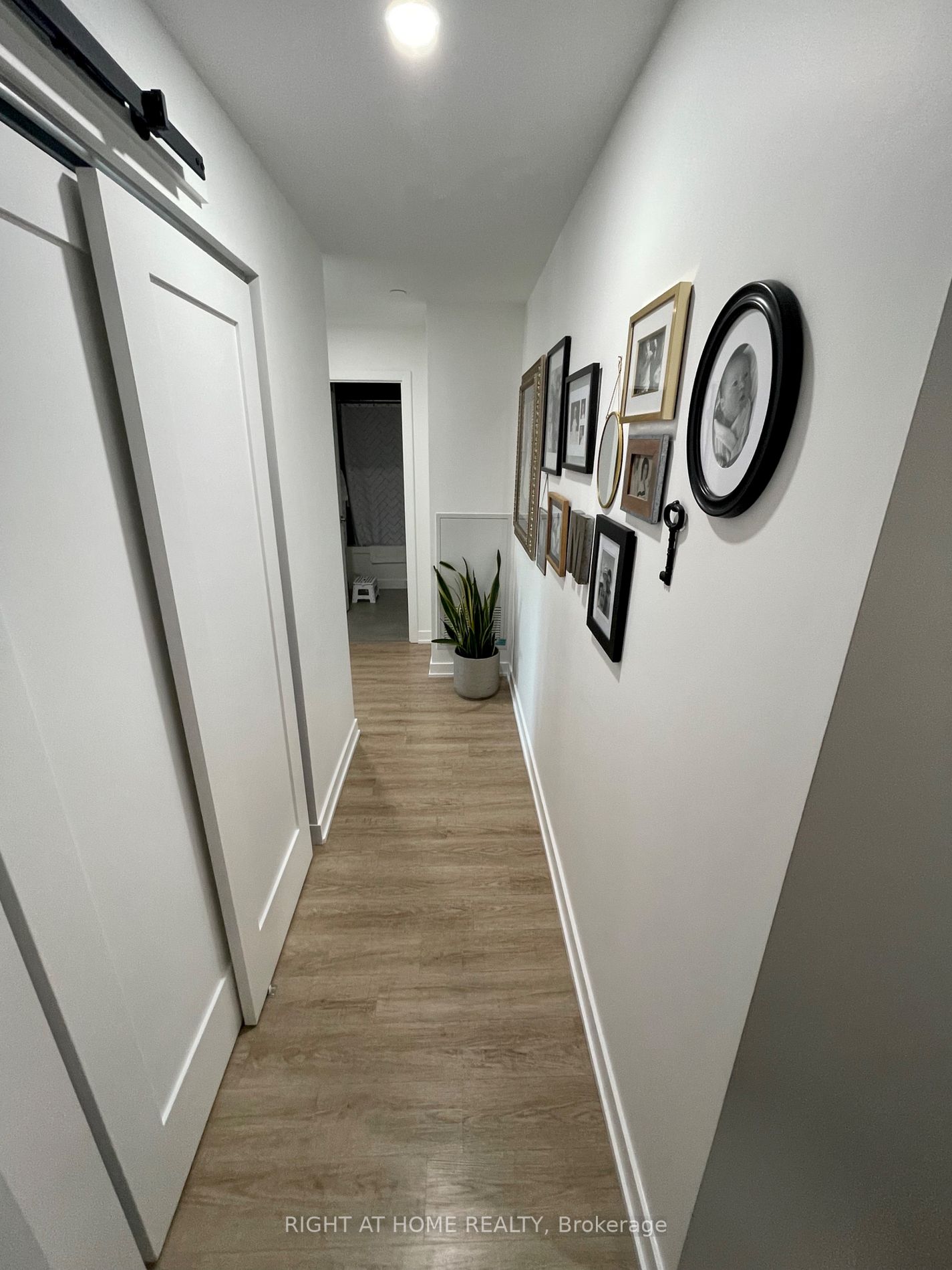 205 Manning Ave, #310