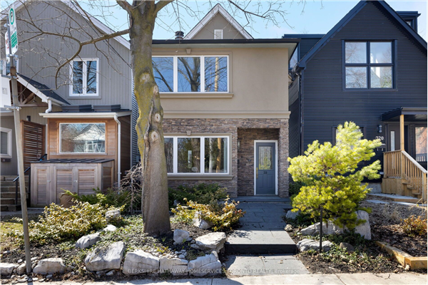 318 Albany Ave, Toronto