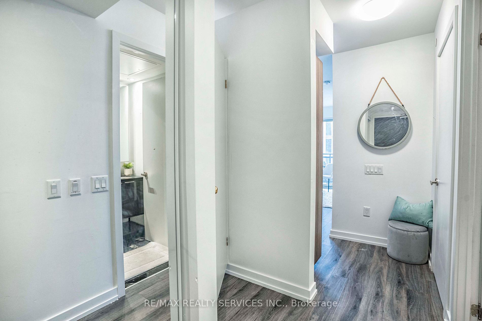 77 Shuter St, #1203