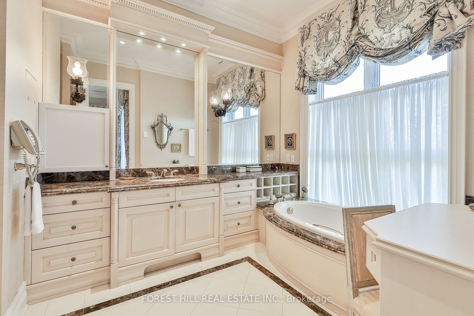 Listing C6100264 - Large Photo # 23
