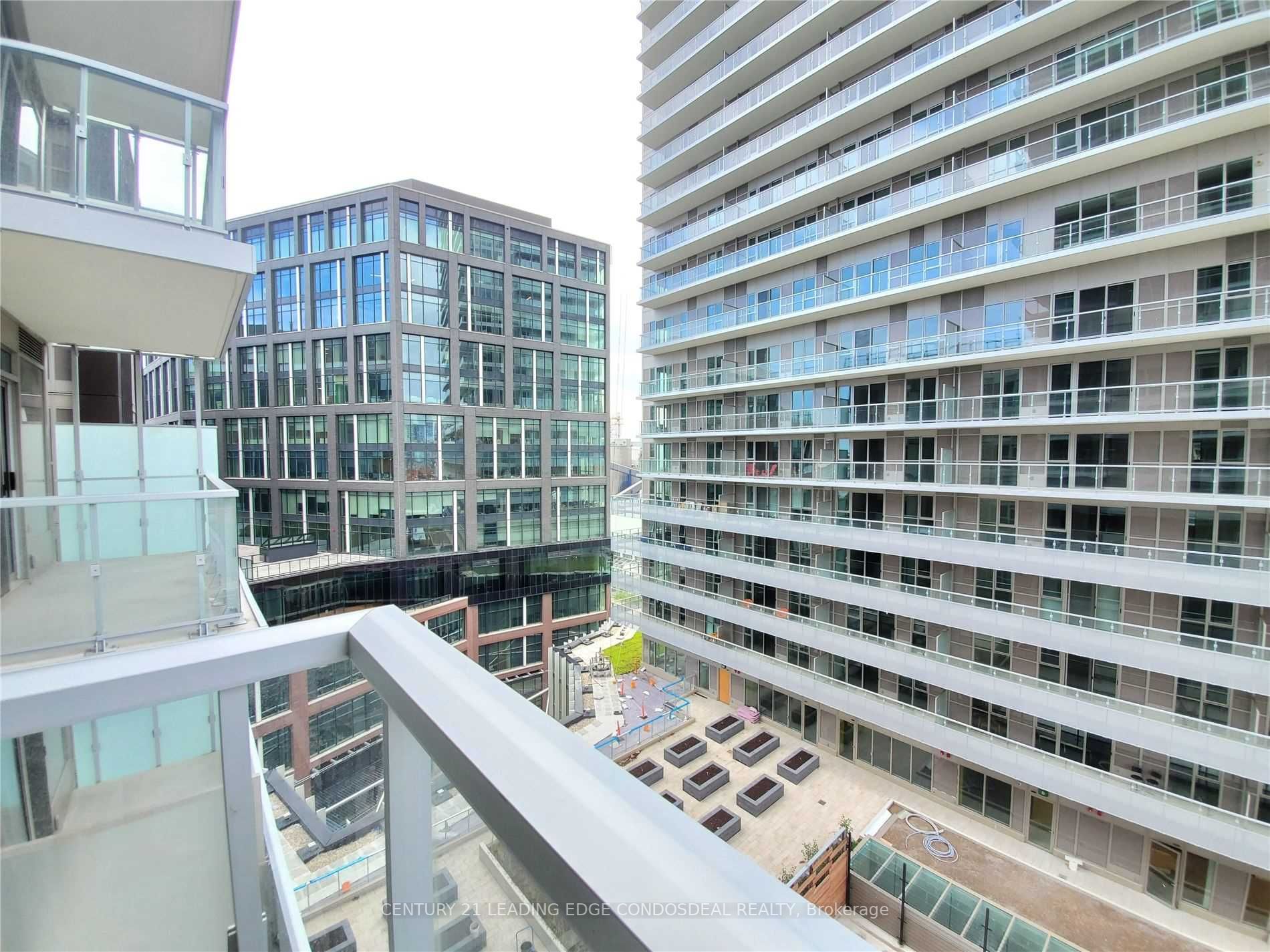 20 Richardson St, #814