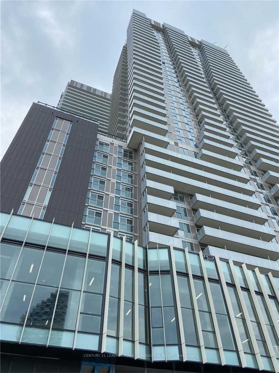 20 Richardson St, #814