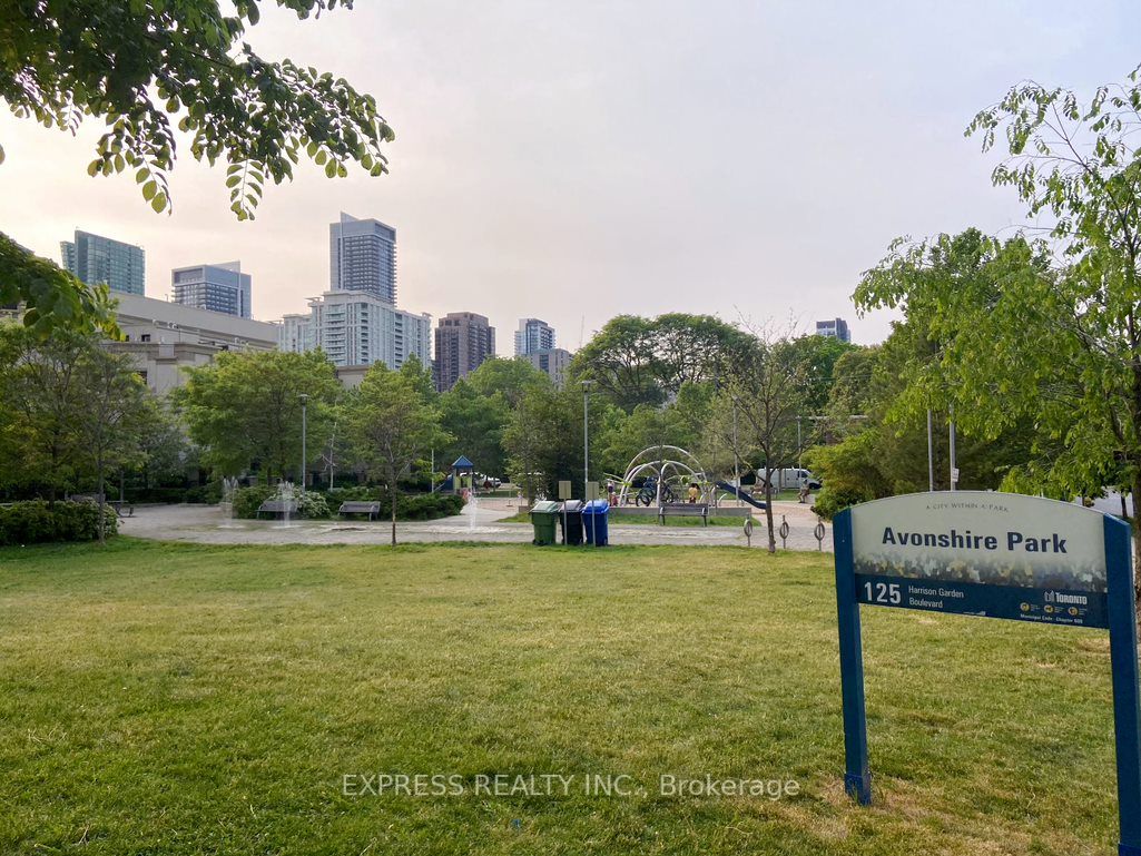 120 Harrison Garden Blvd, #1309