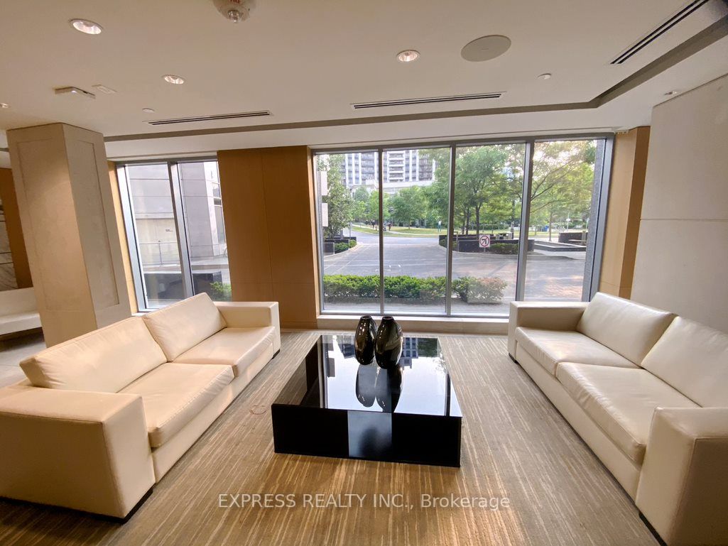 120 Harrison Garden Blvd, #1309