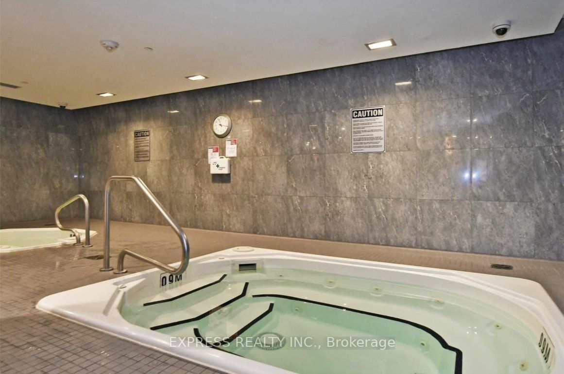 120 Harrison Garden Blvd, #1309