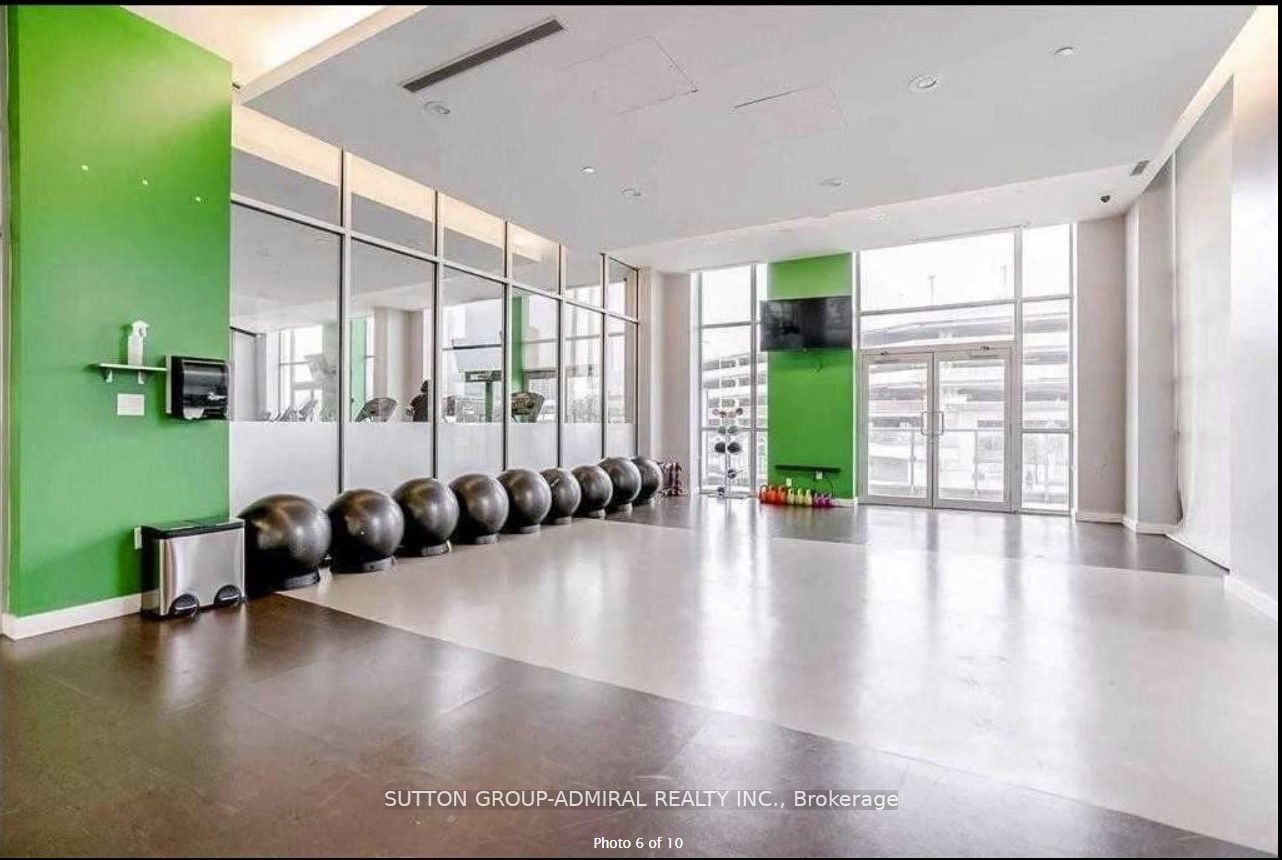 62 Forest Manor Rd, #1610