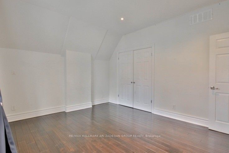 22 Hilltop Rd