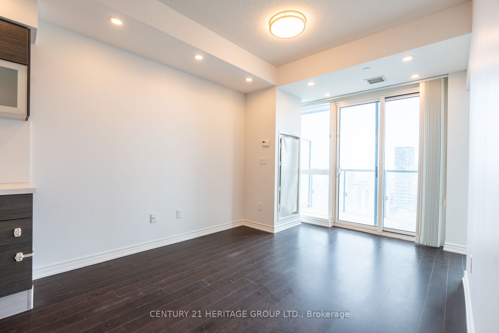 386 Yonge St, #4509