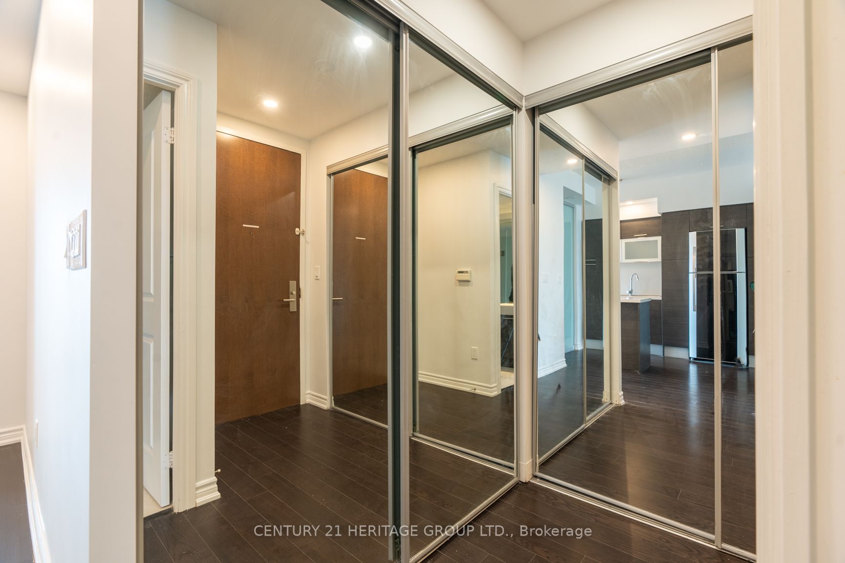 386 Yonge St, #4509
