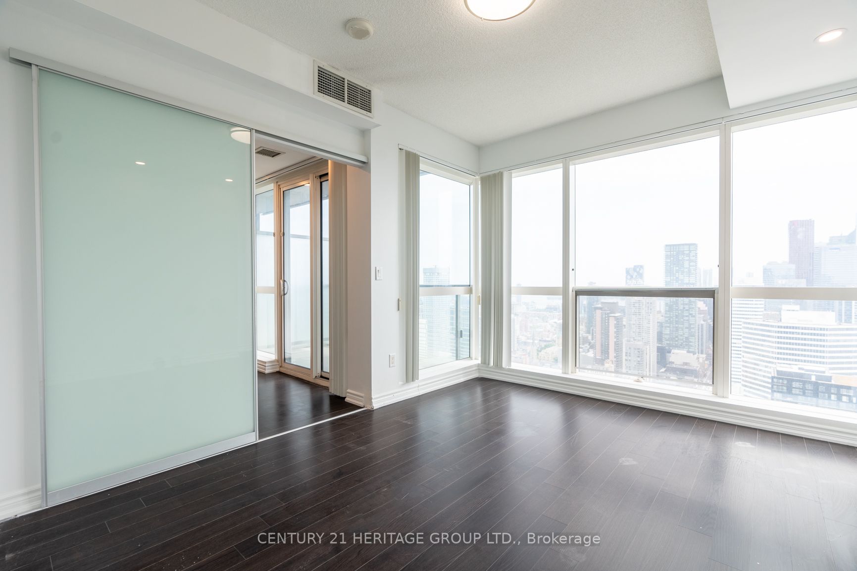 386 Yonge St, #4509
