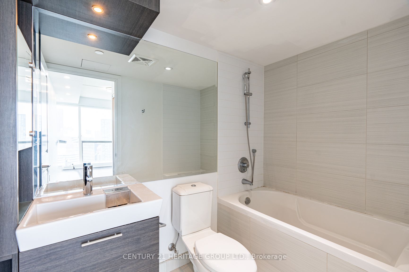 386 Yonge St, #4509