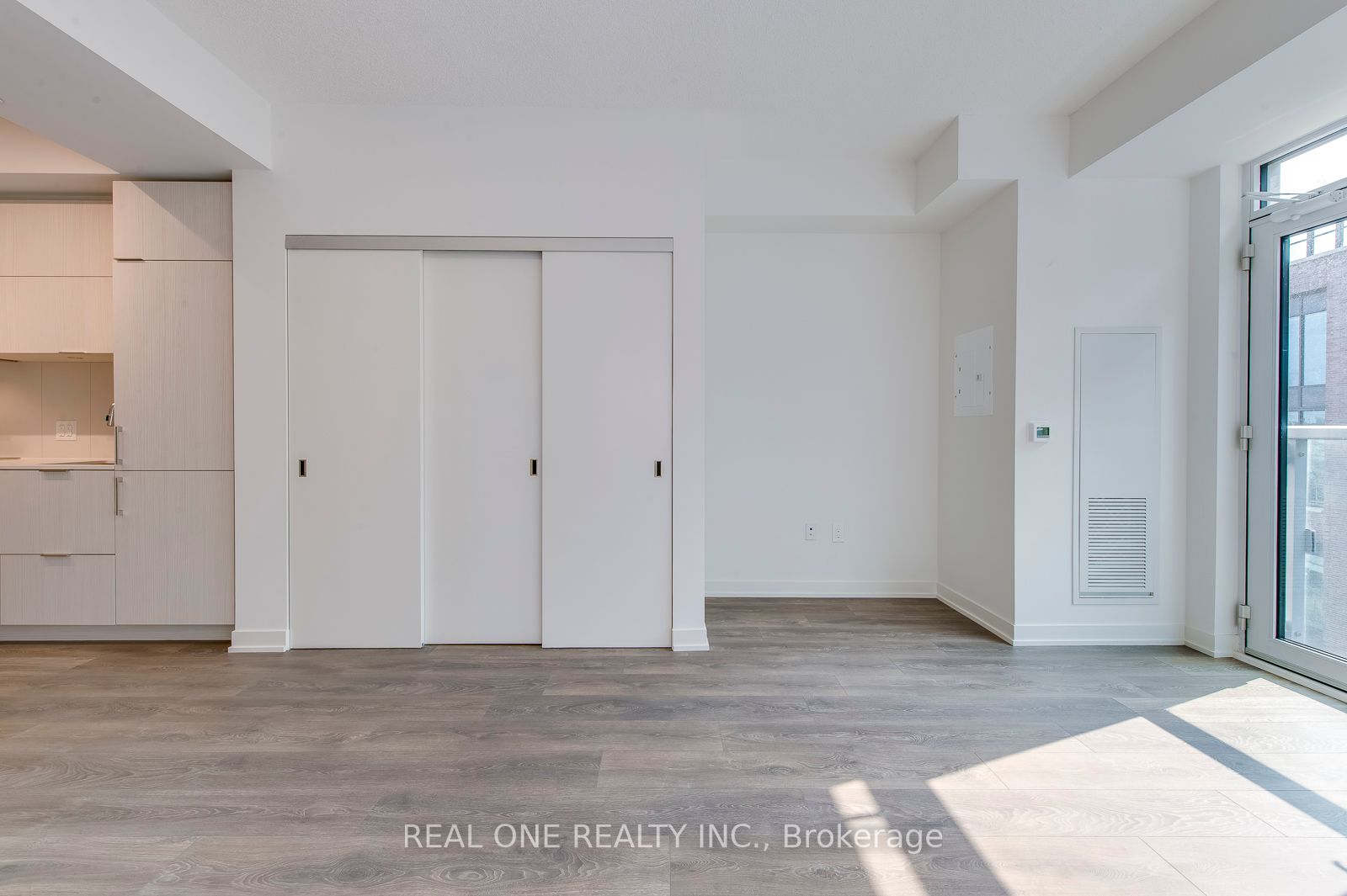 20 Richardson St, #809