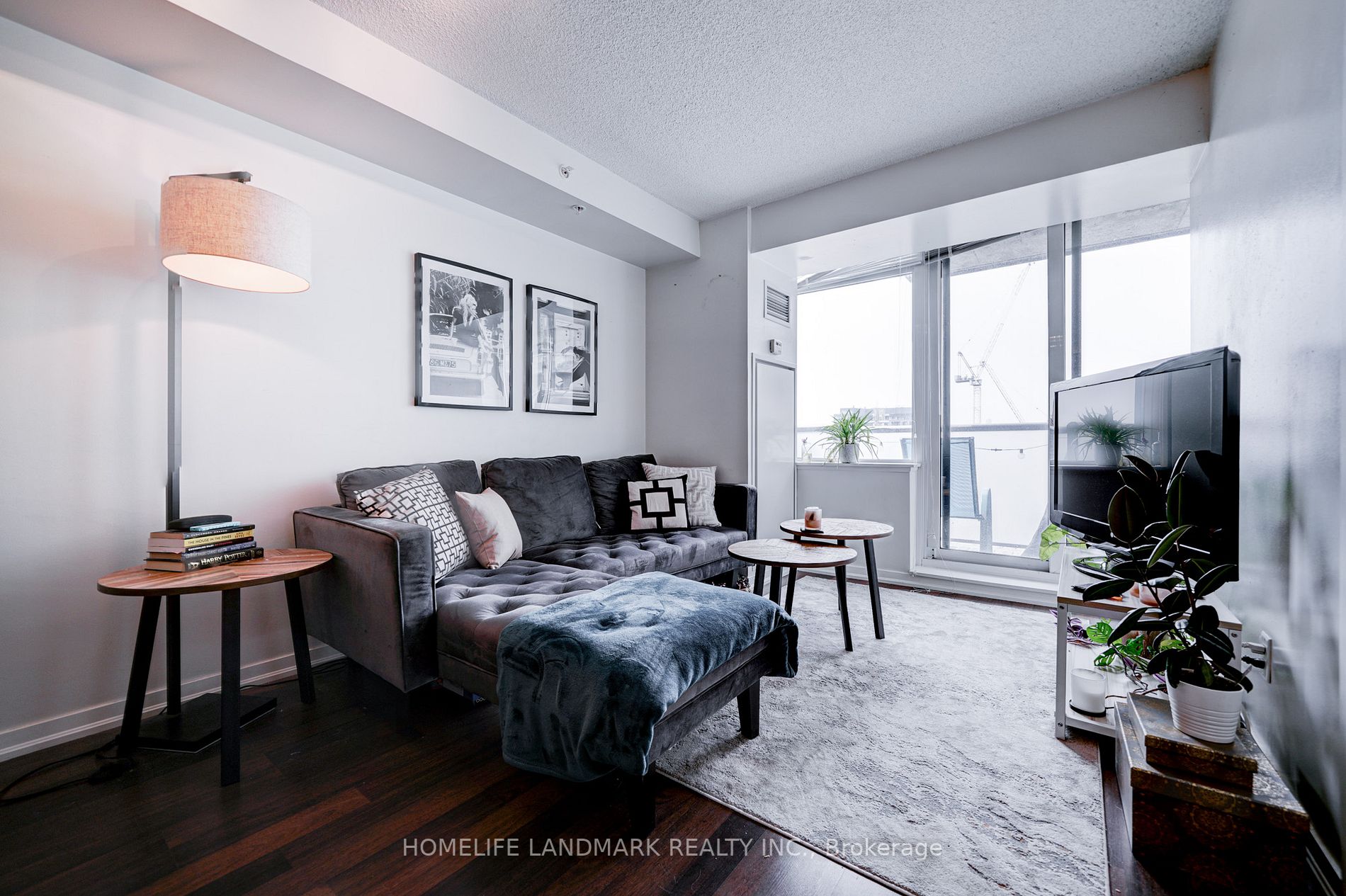 20 Joe Shuster Way, #1317