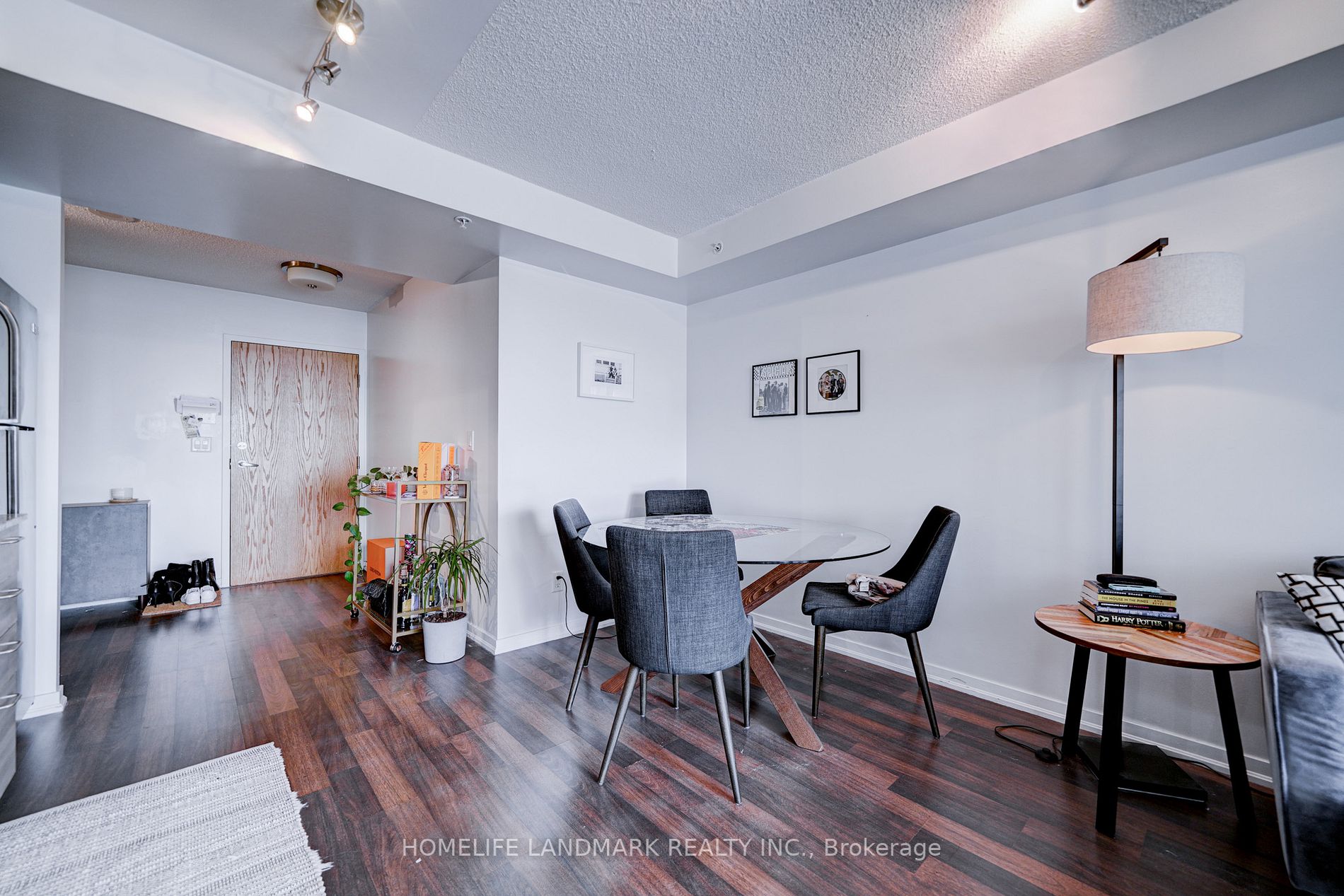 20 Joe Shuster Way, #1317