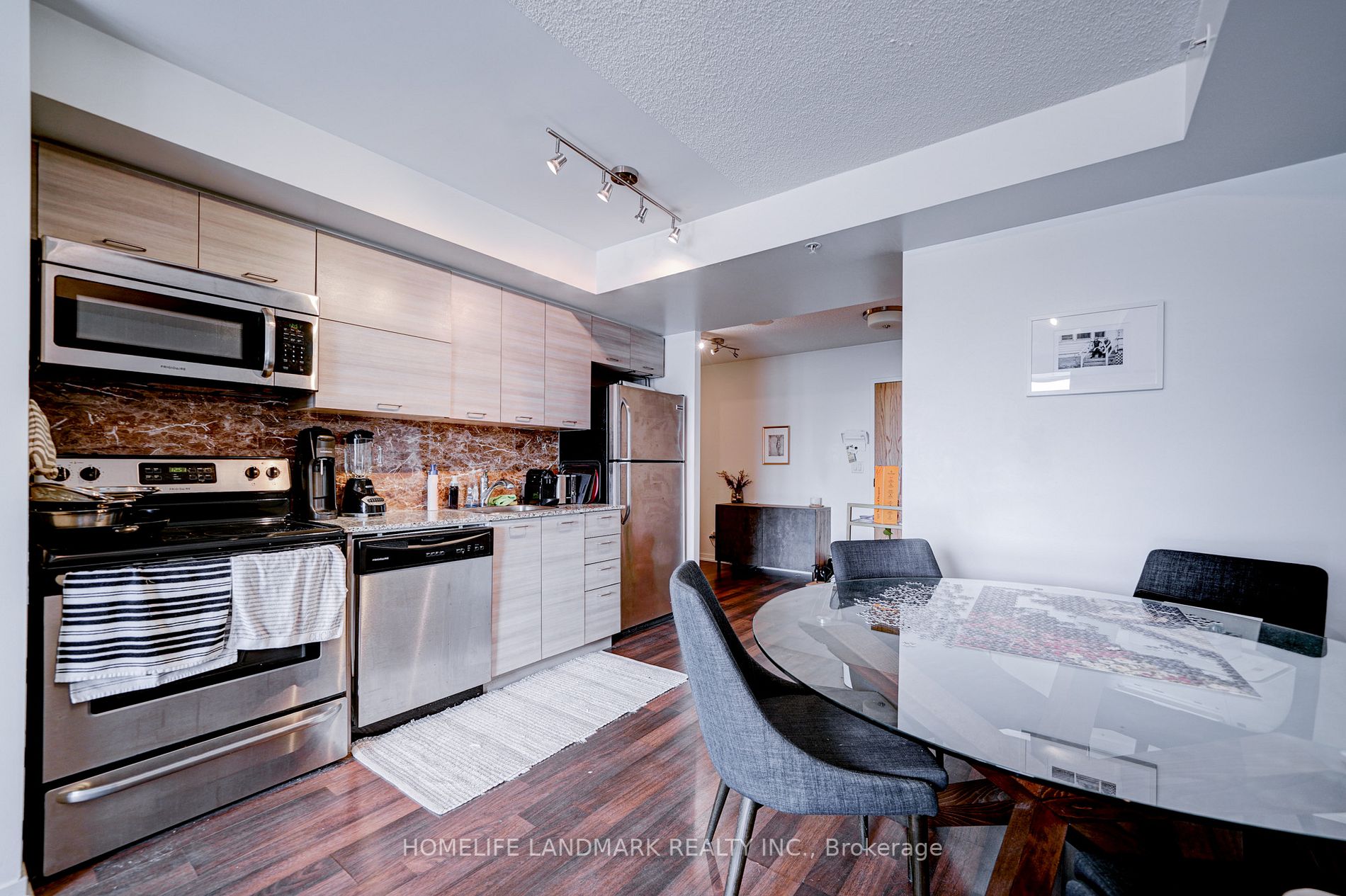 20 Joe Shuster Way, #1317