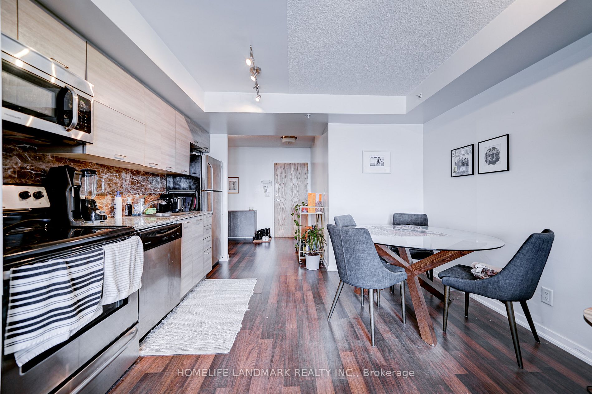 20 Joe Shuster Way, #1317