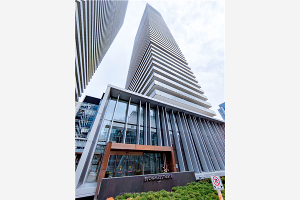 50 Charles St E, Toronto