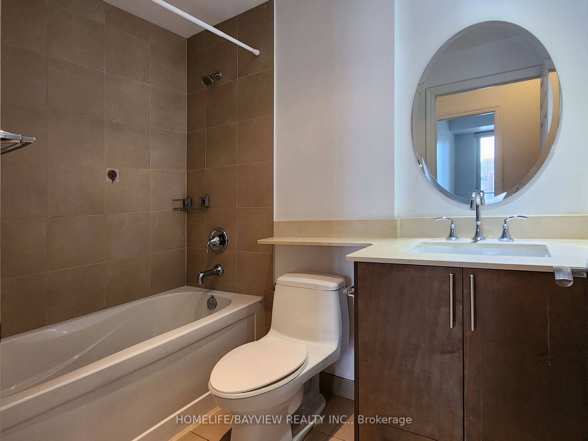 35 Balmuto Street, #802
