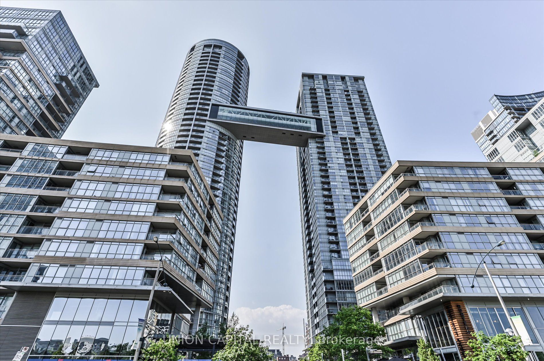 15 Iceboat Terrace #242A