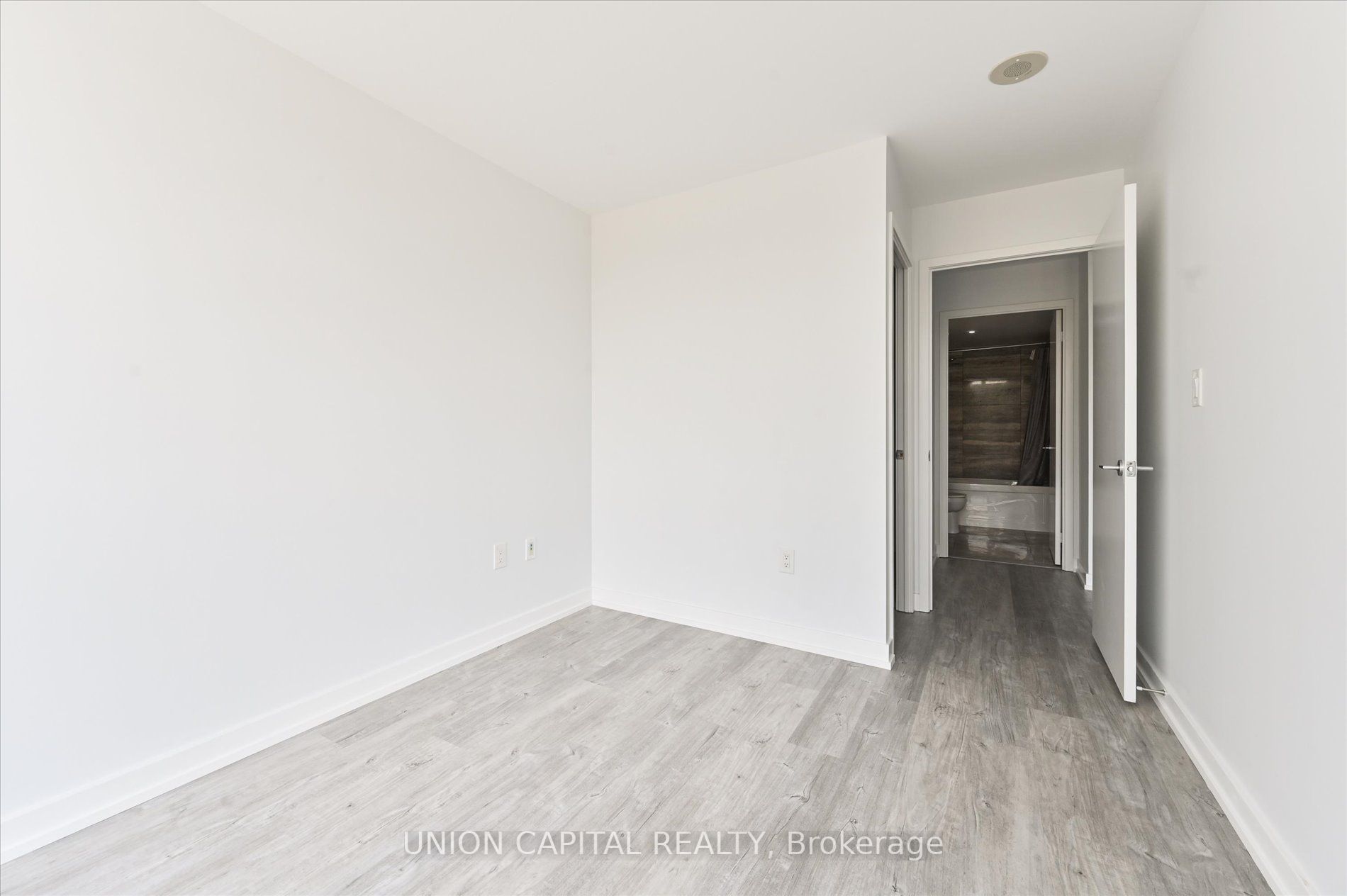 15 Iceboat Terrace #242A