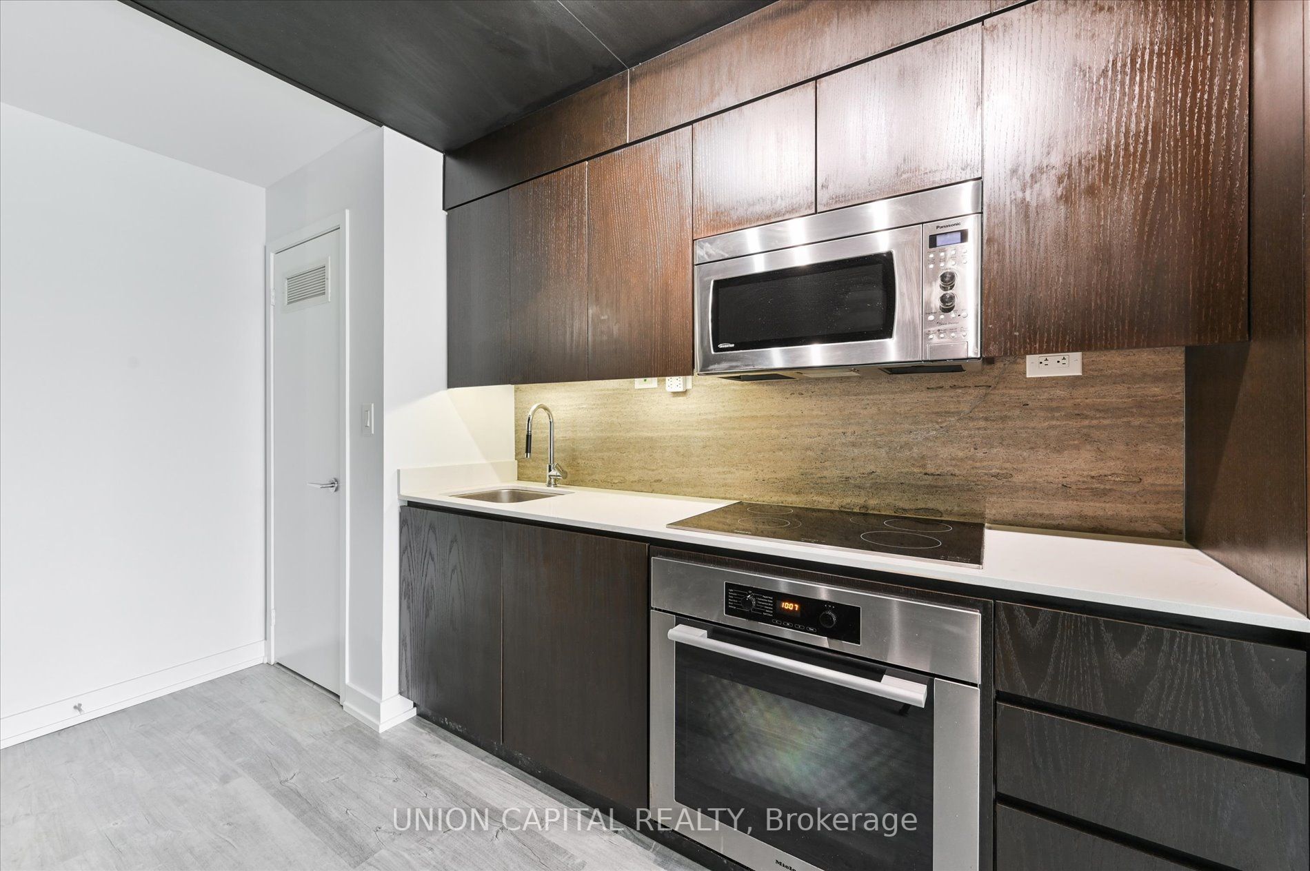 15 Iceboat Terrace #242A