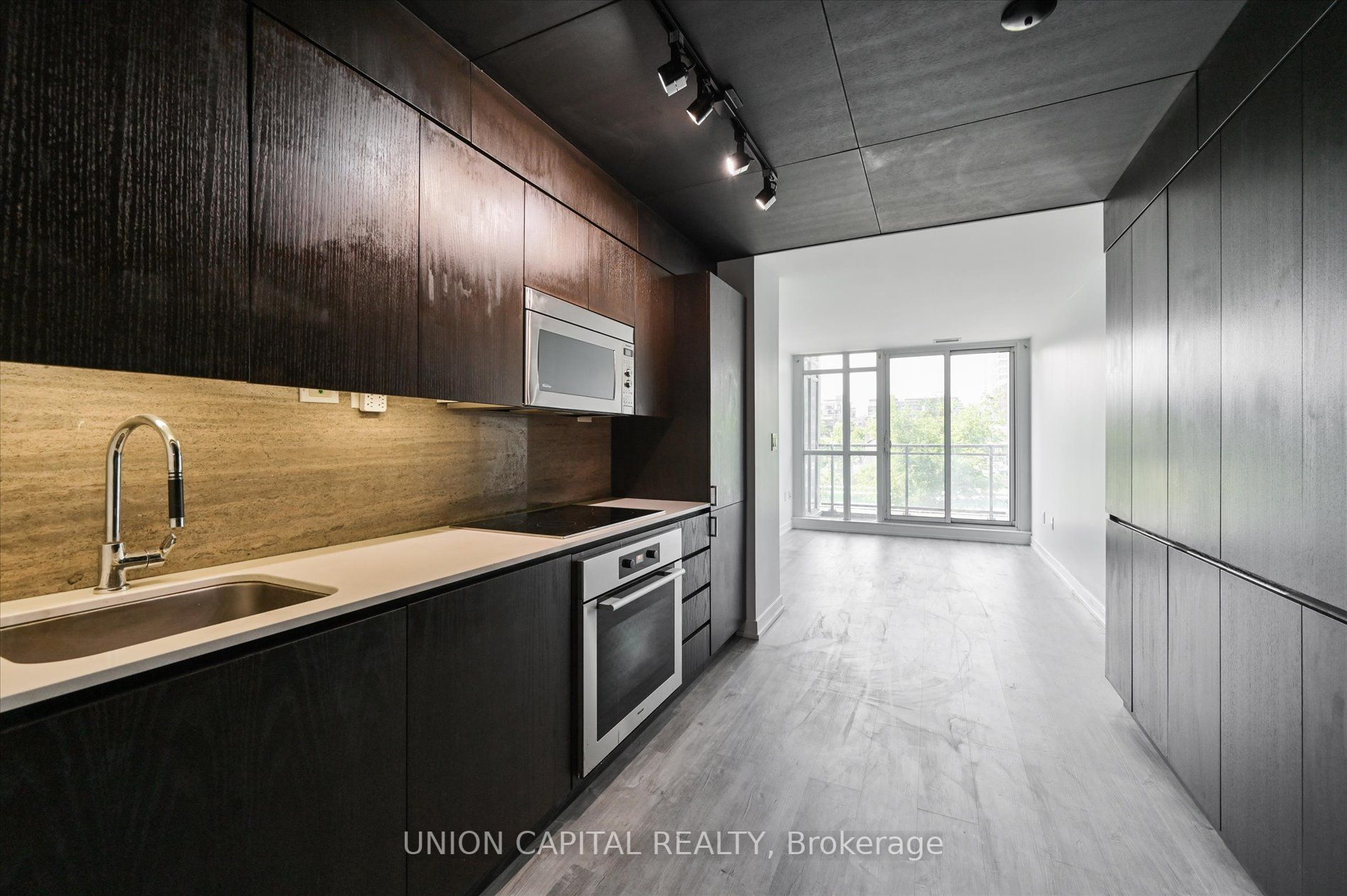 15 Iceboat Terrace #242A