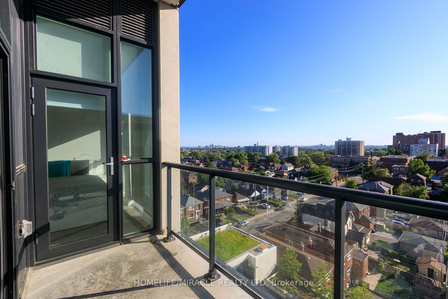 1603 Eglinton Ave W, #807