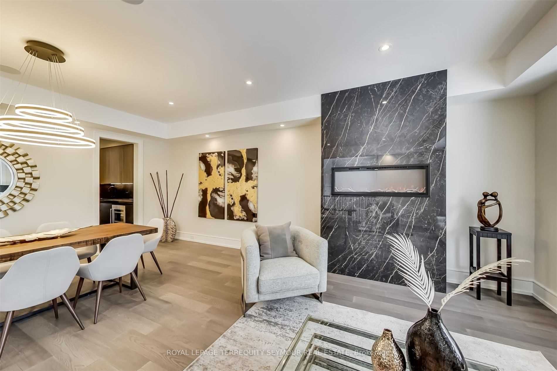 5 Yeomans Road