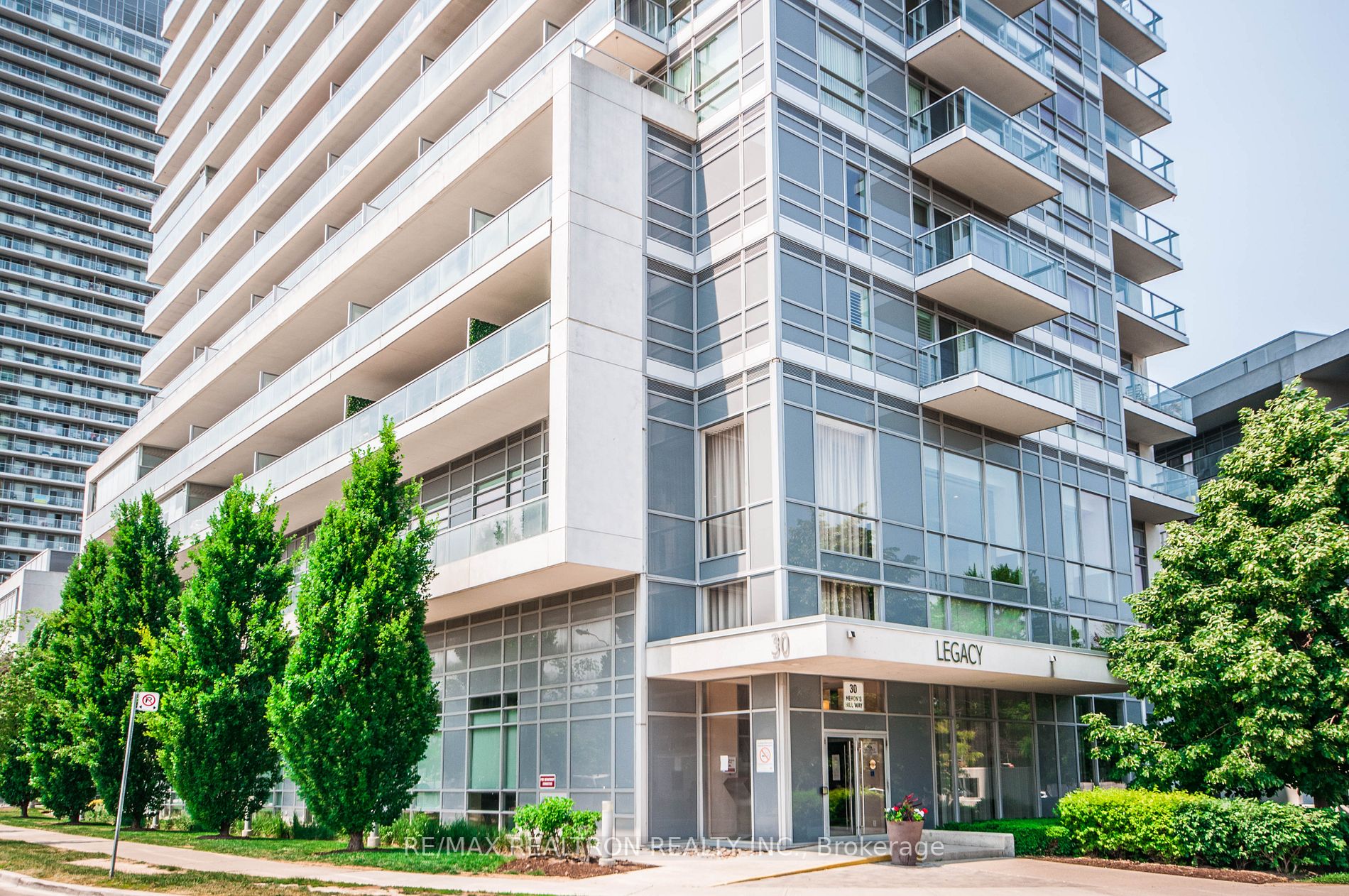 30 Herons Hill Way, #505