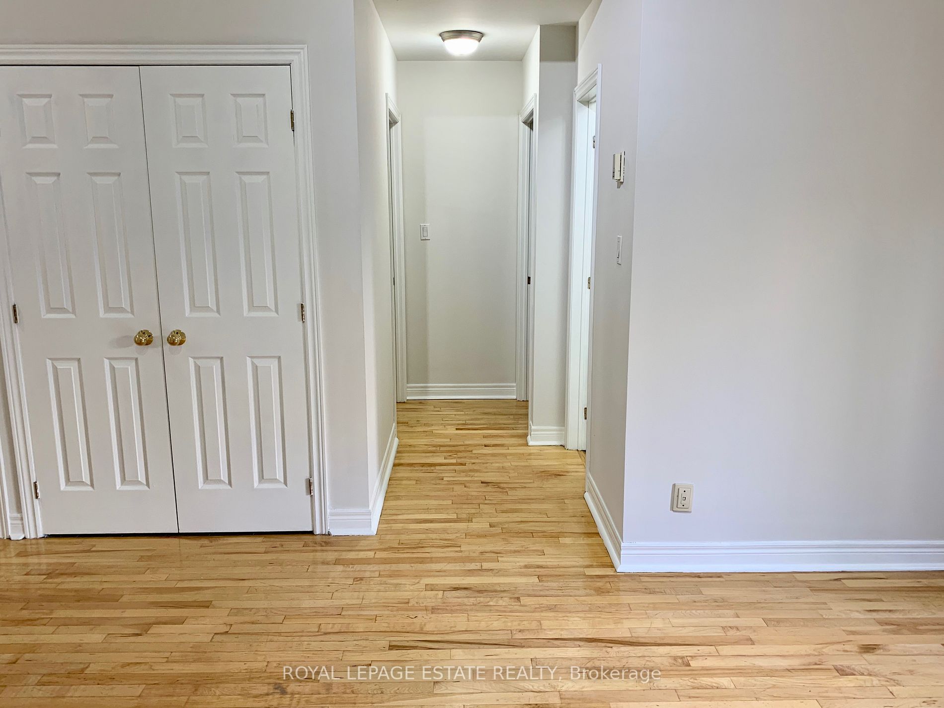 524 Yonge Street #207