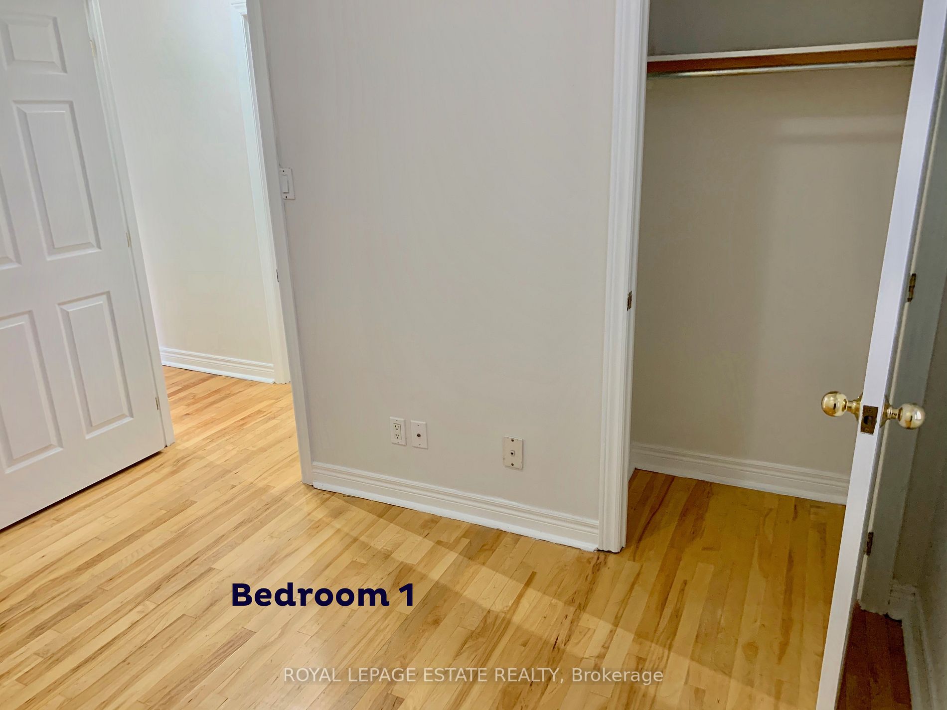 524 Yonge Street #207