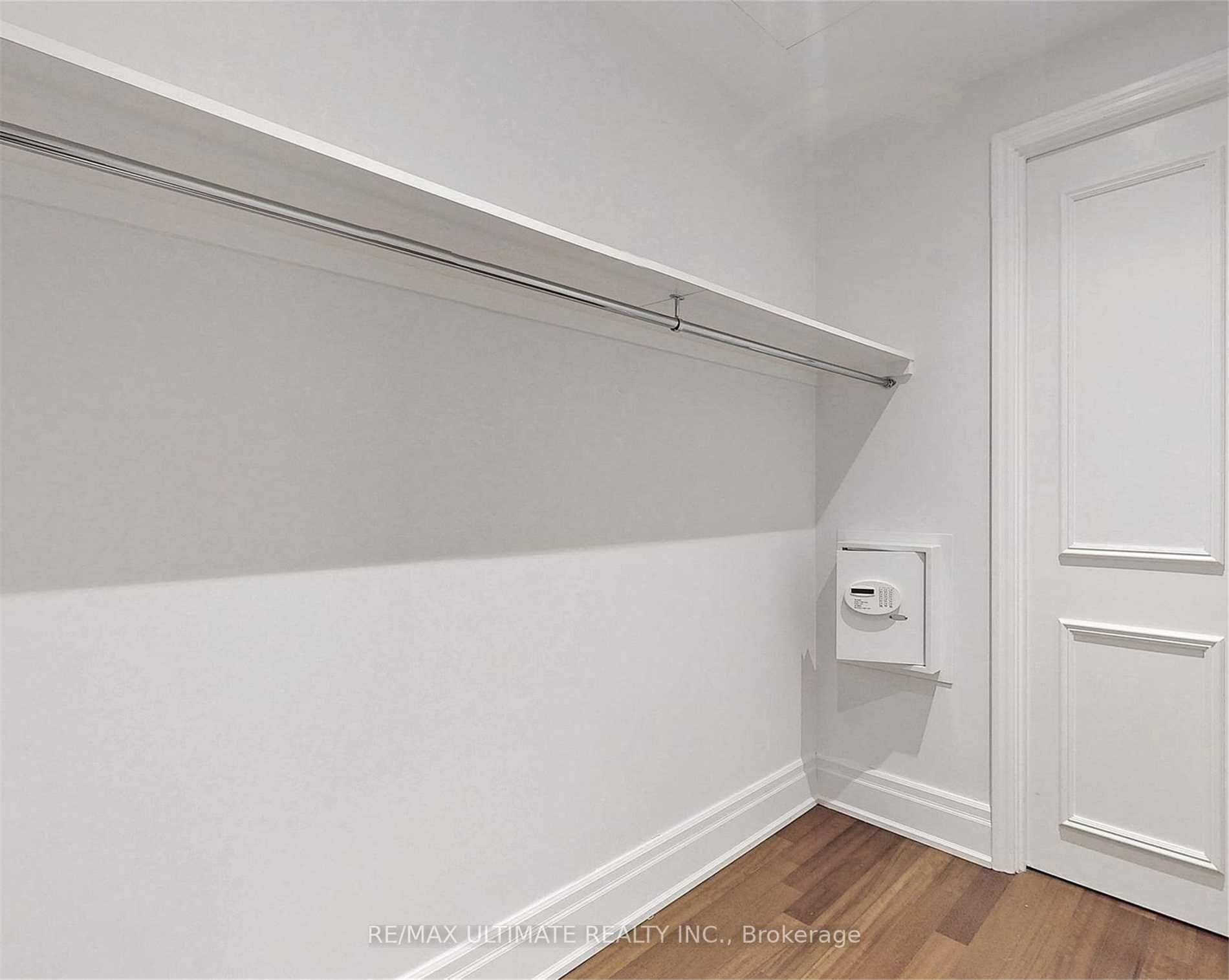 Listing C6107684 - Large Photo # 22