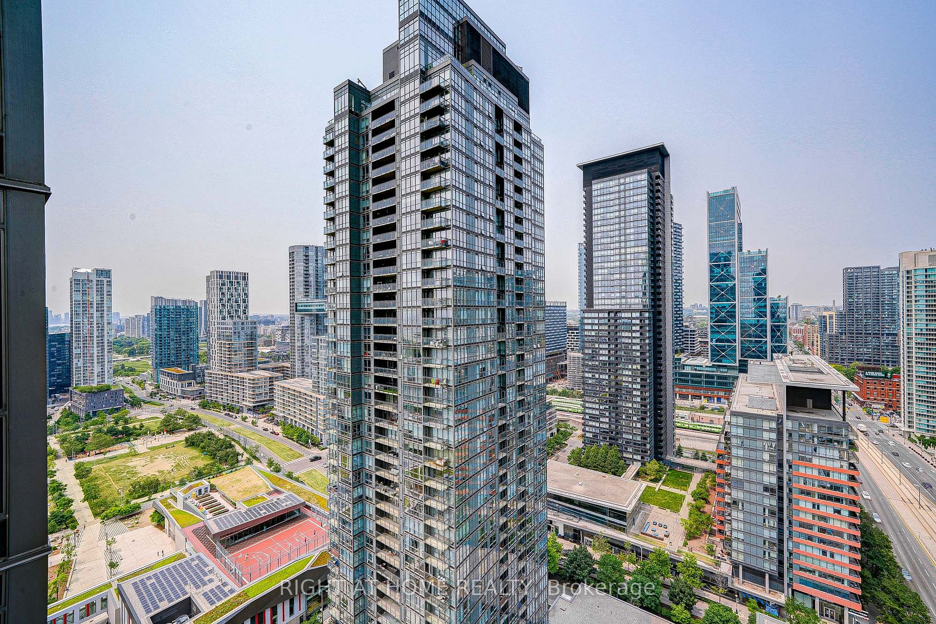11 Brunel Crt, #3305