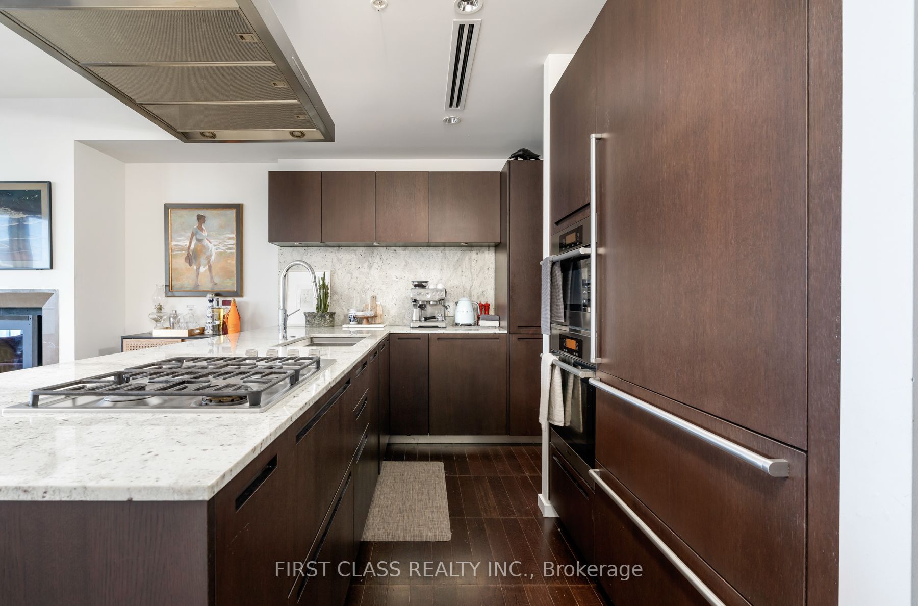 180 University Ave, #4103