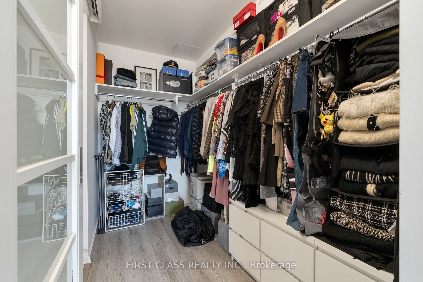 180 University Ave, #4103