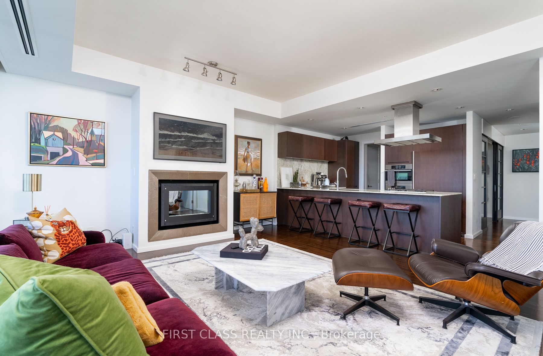 180 University Ave, #4103