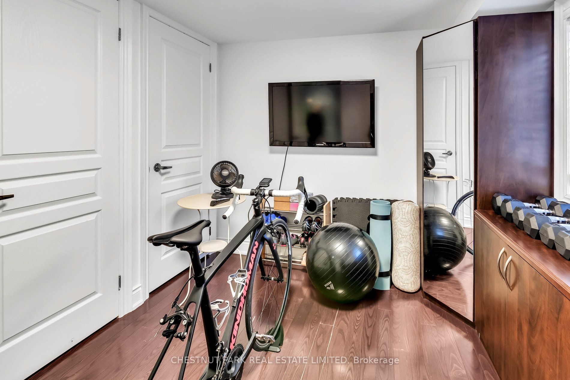 2C Fairleigh Cres