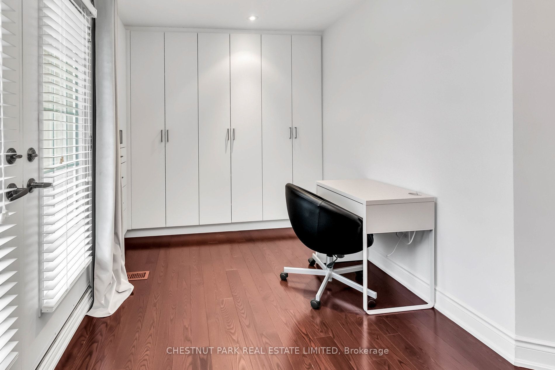 2C Fairleigh Cres