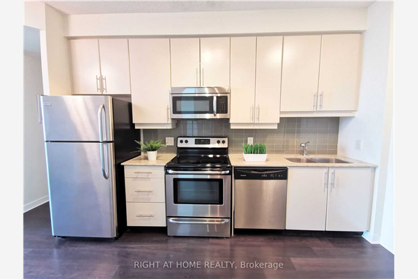 33 Bay St, Toronto
