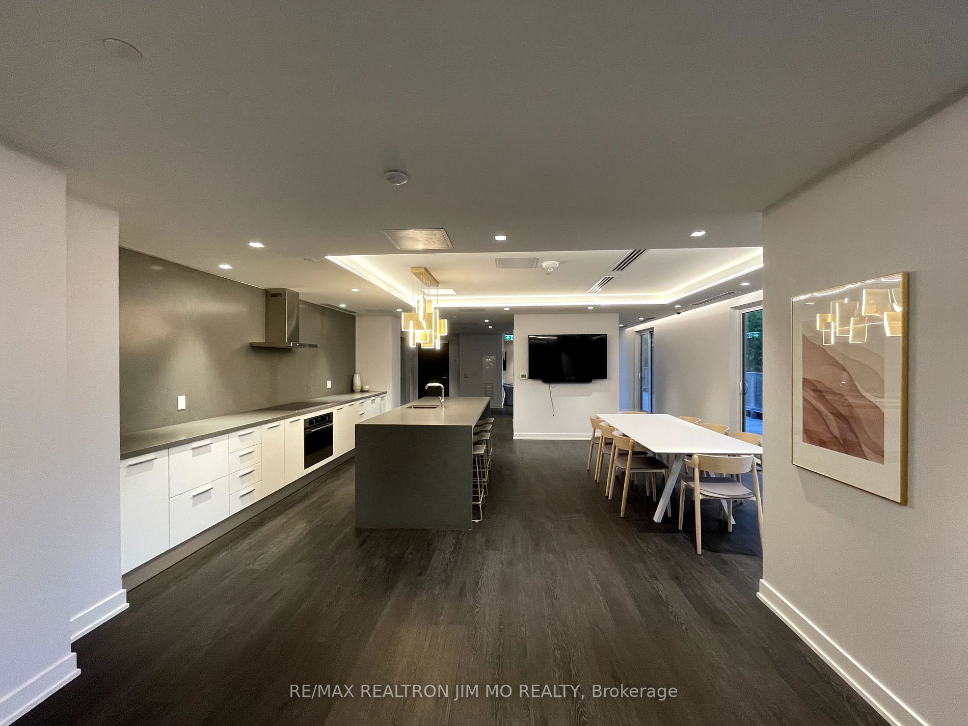 3 Gloucester St, #509