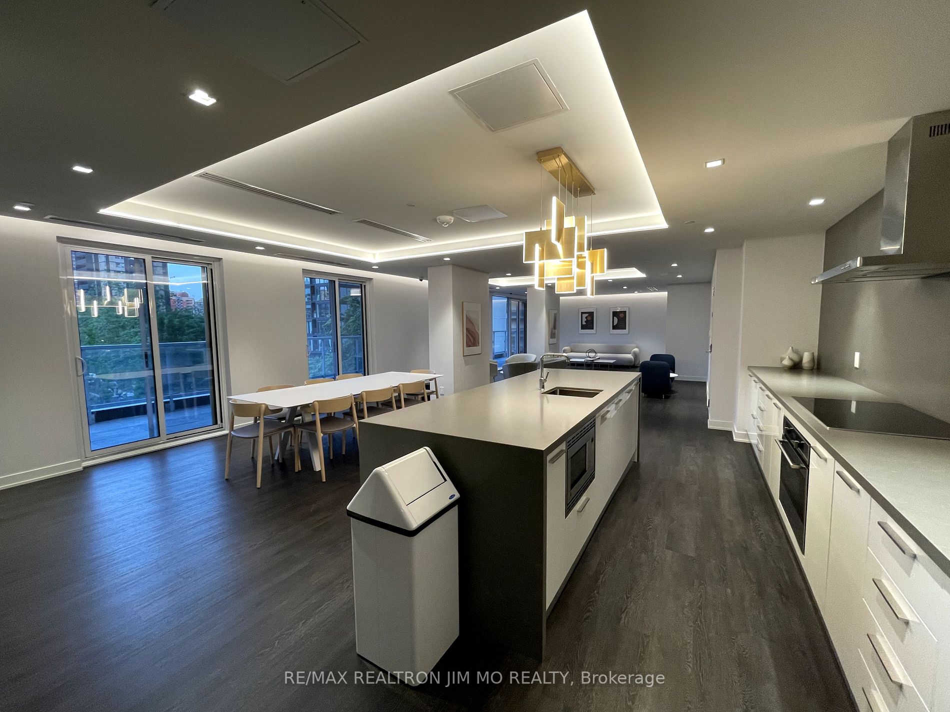 3 Gloucester St, #509