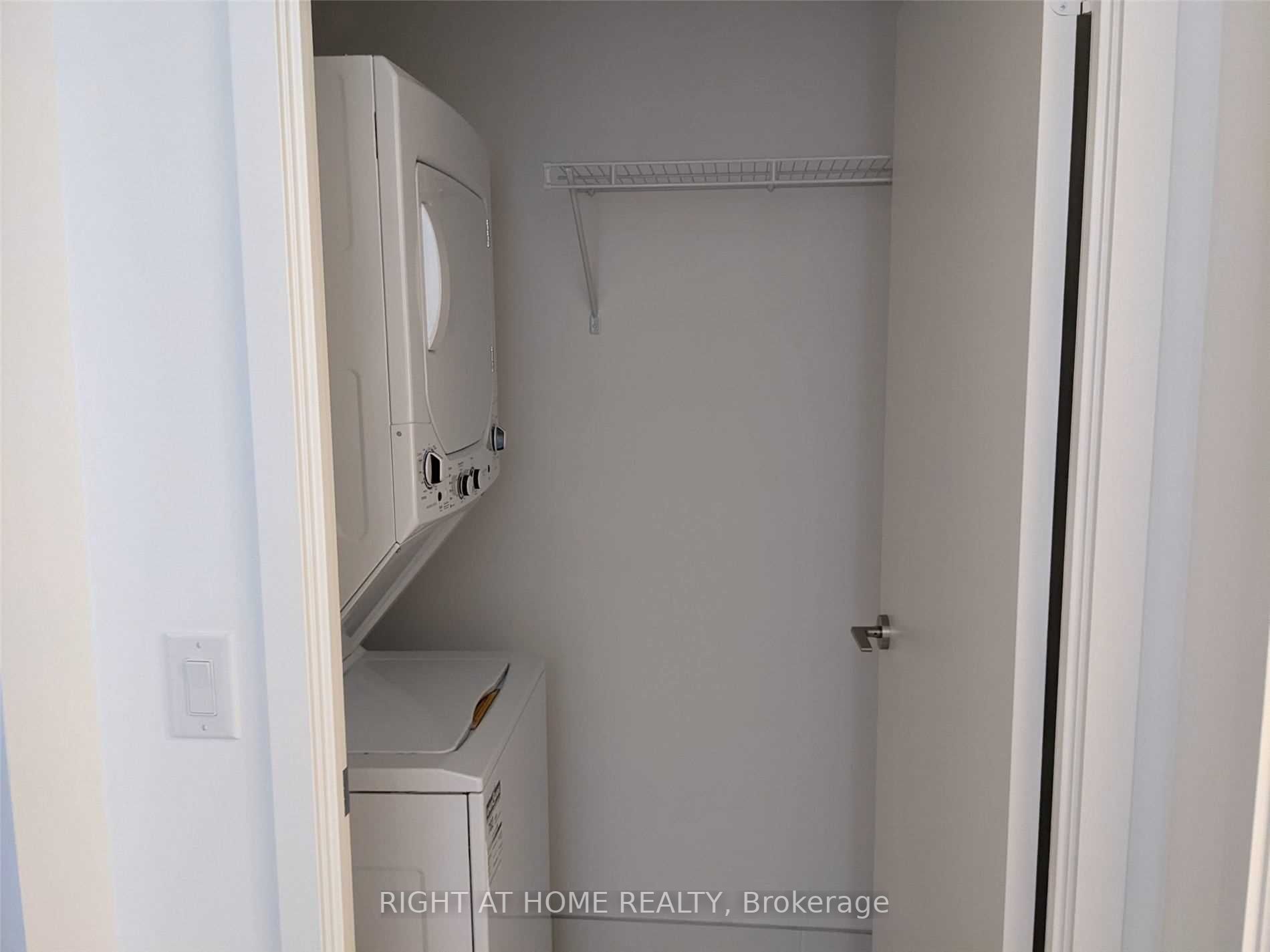 20 Edward St, #1520
