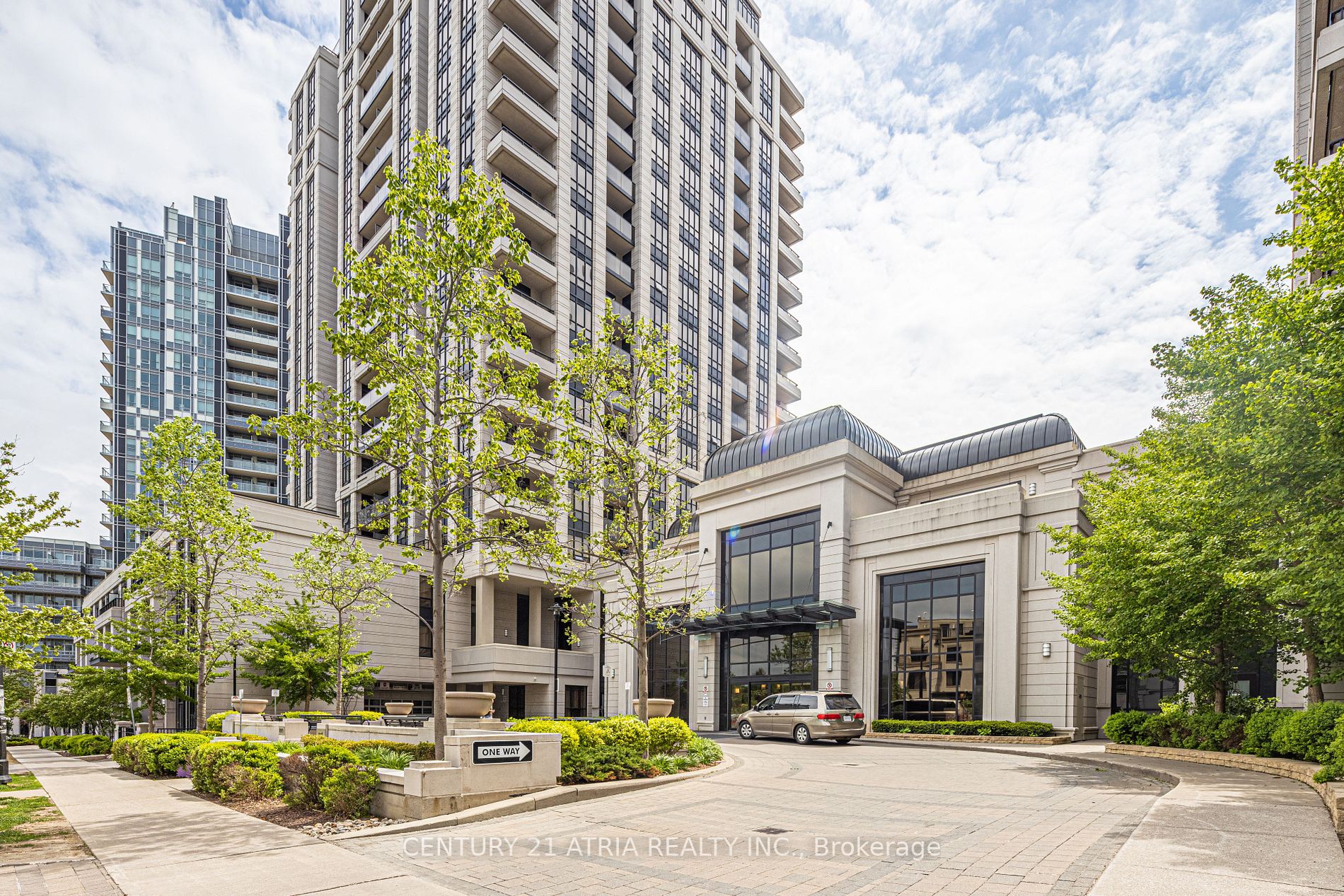 100 Harrison Garden Blvd, #307