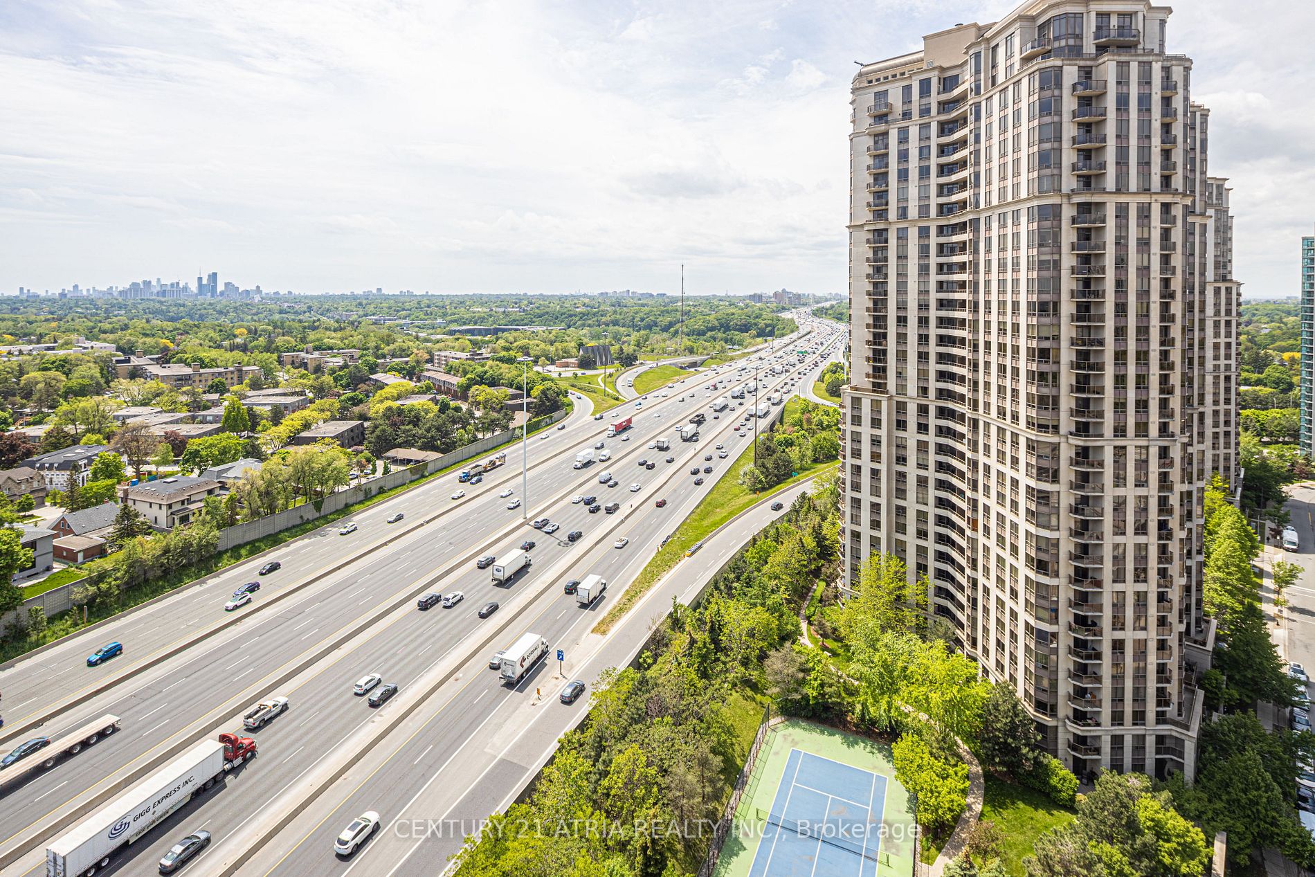 100 Harrison Garden Blvd, #307
