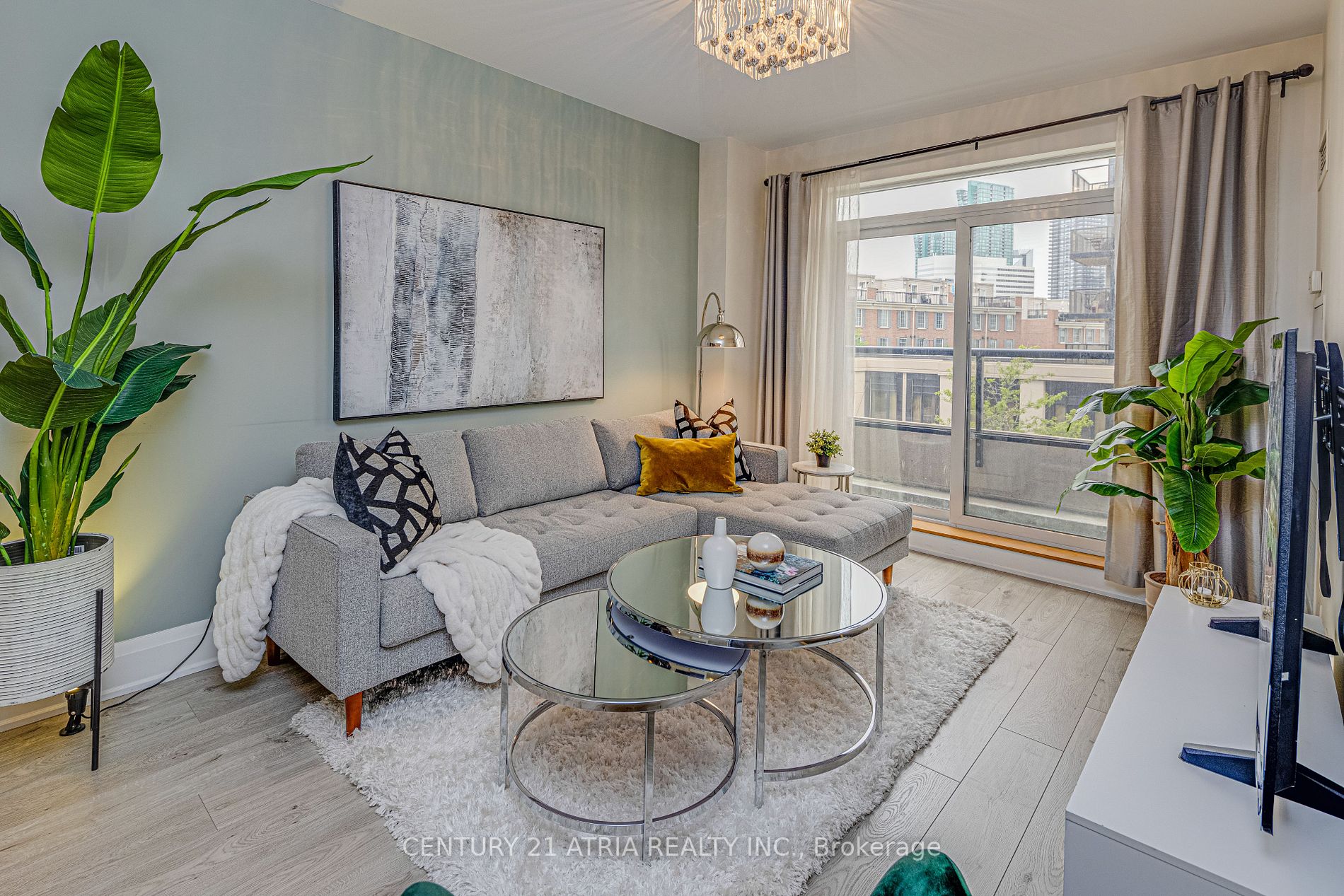 100 Harrison Garden Blvd, #307