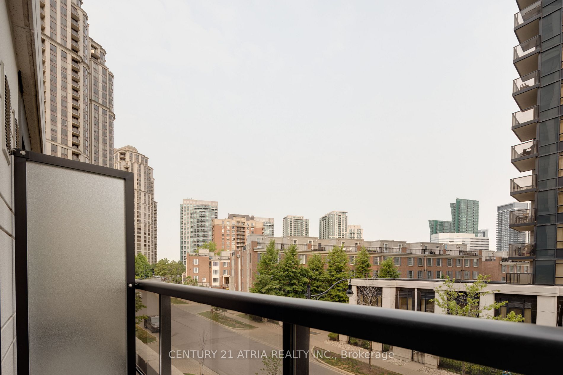 100 Harrison Garden Blvd, #307