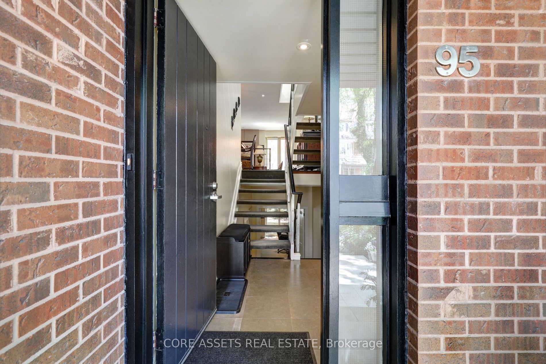 95 Balmoral Avenue