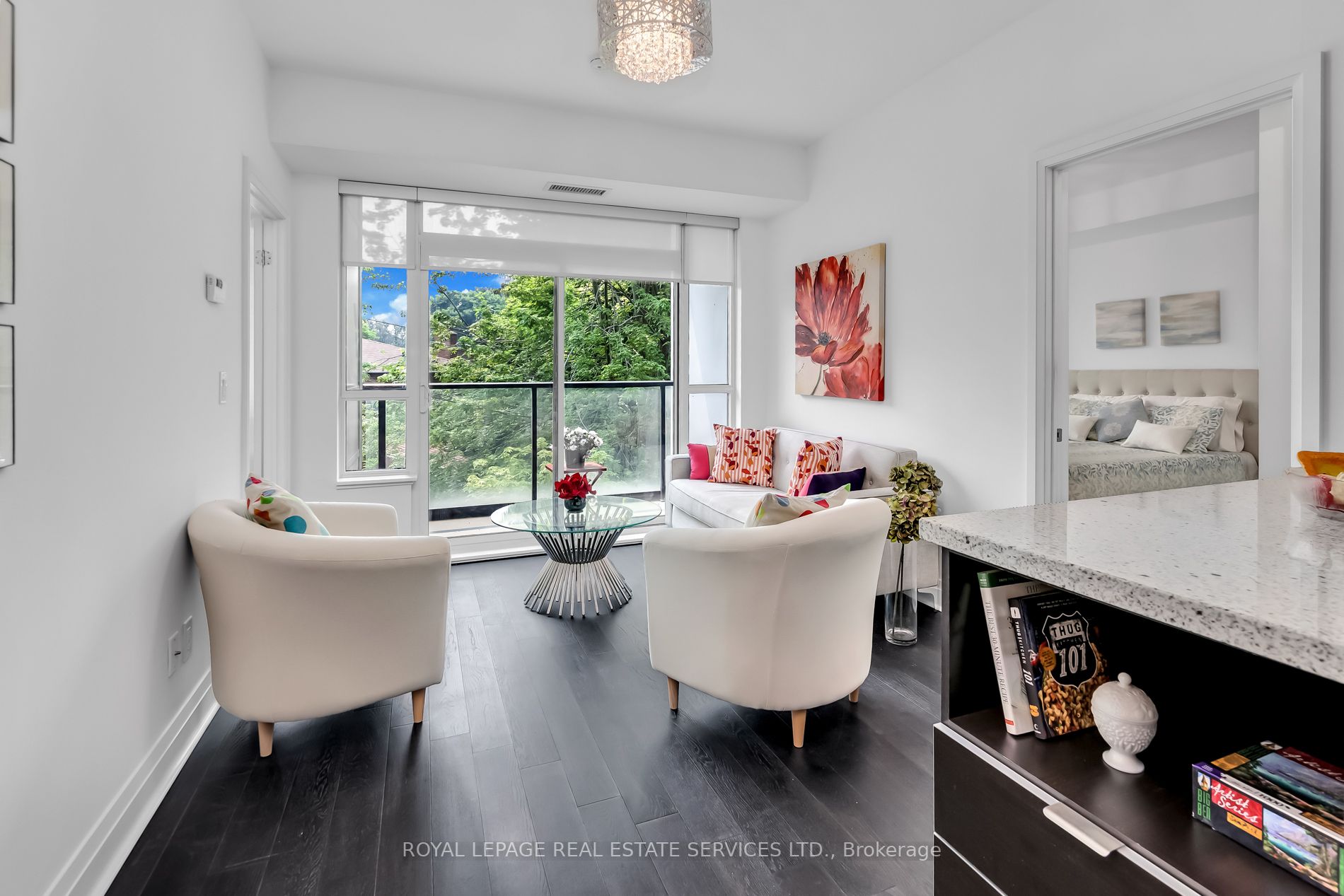 399 Spring Garden Avenue, #306