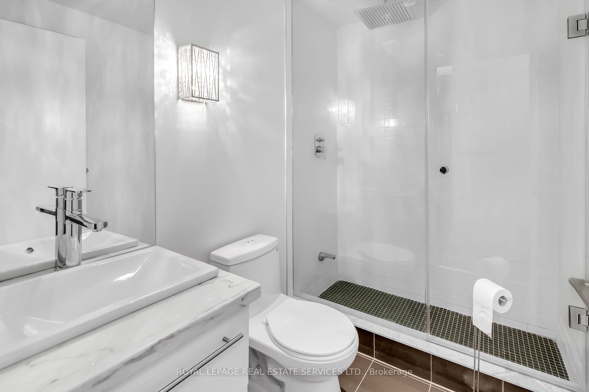 399 Spring Garden Avenue, #306