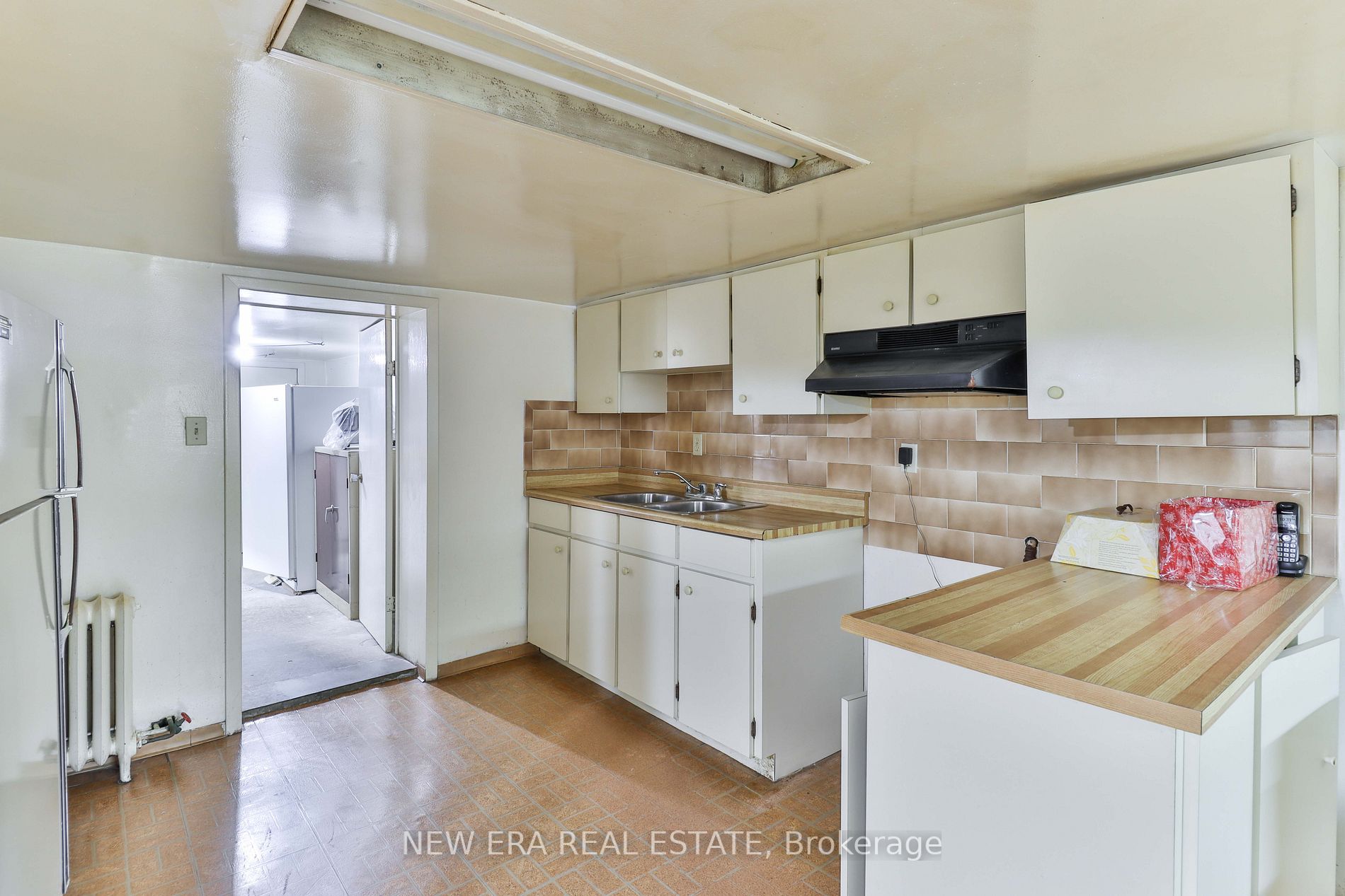 14 Roseneath Gdns